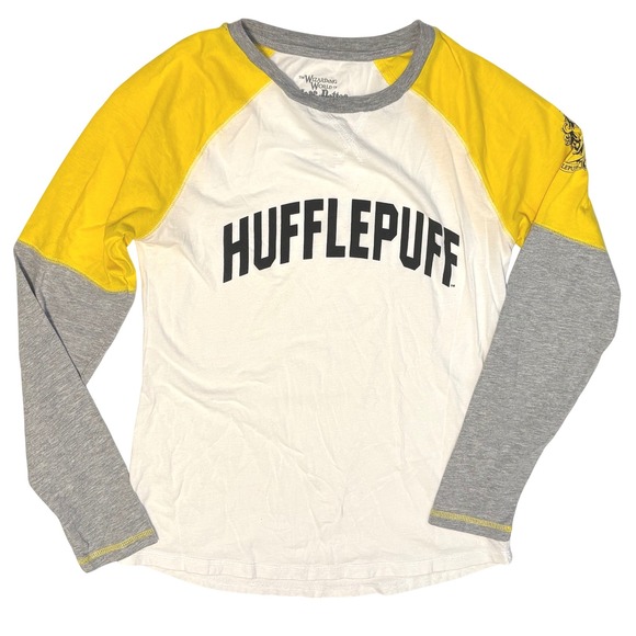 Wizarding World Of Harry Potter Tops - Harry Potter Hufflepuff Long Sleeve Size Large